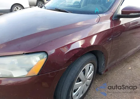 2012 Volkswagen Passat 2.5L S z USA, uszkodzony, nr VIN 1VWAP7A38CC041980